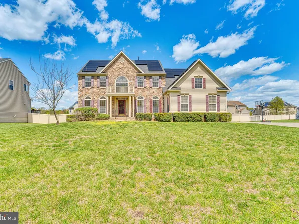 9308 Caliph St, Brandywine, MD 20613