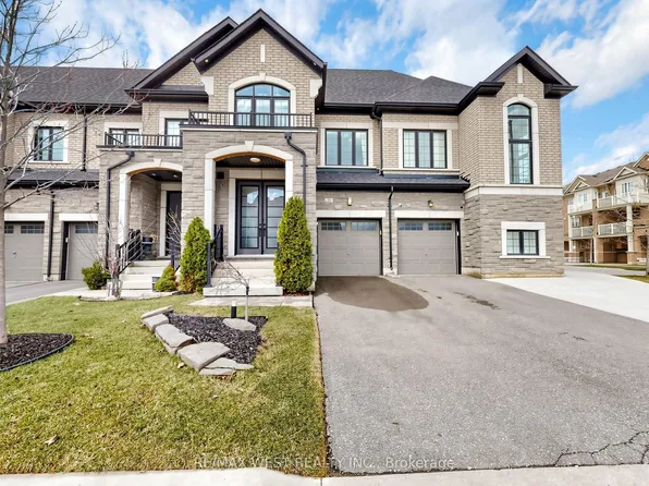32 Angelfish Rd, Brampton, ON L7A 5C3