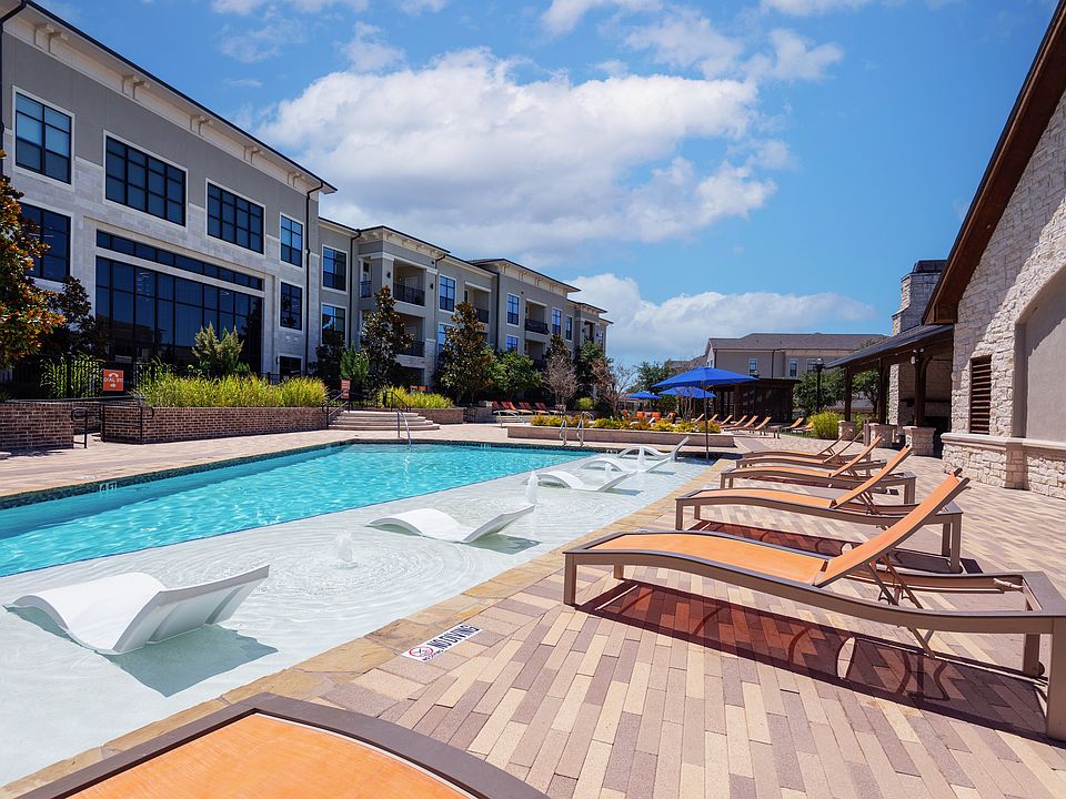 Resort-Style Pool at The Hendry Apartments