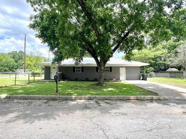 1409 4th Ave N, Clanton, AL 35045