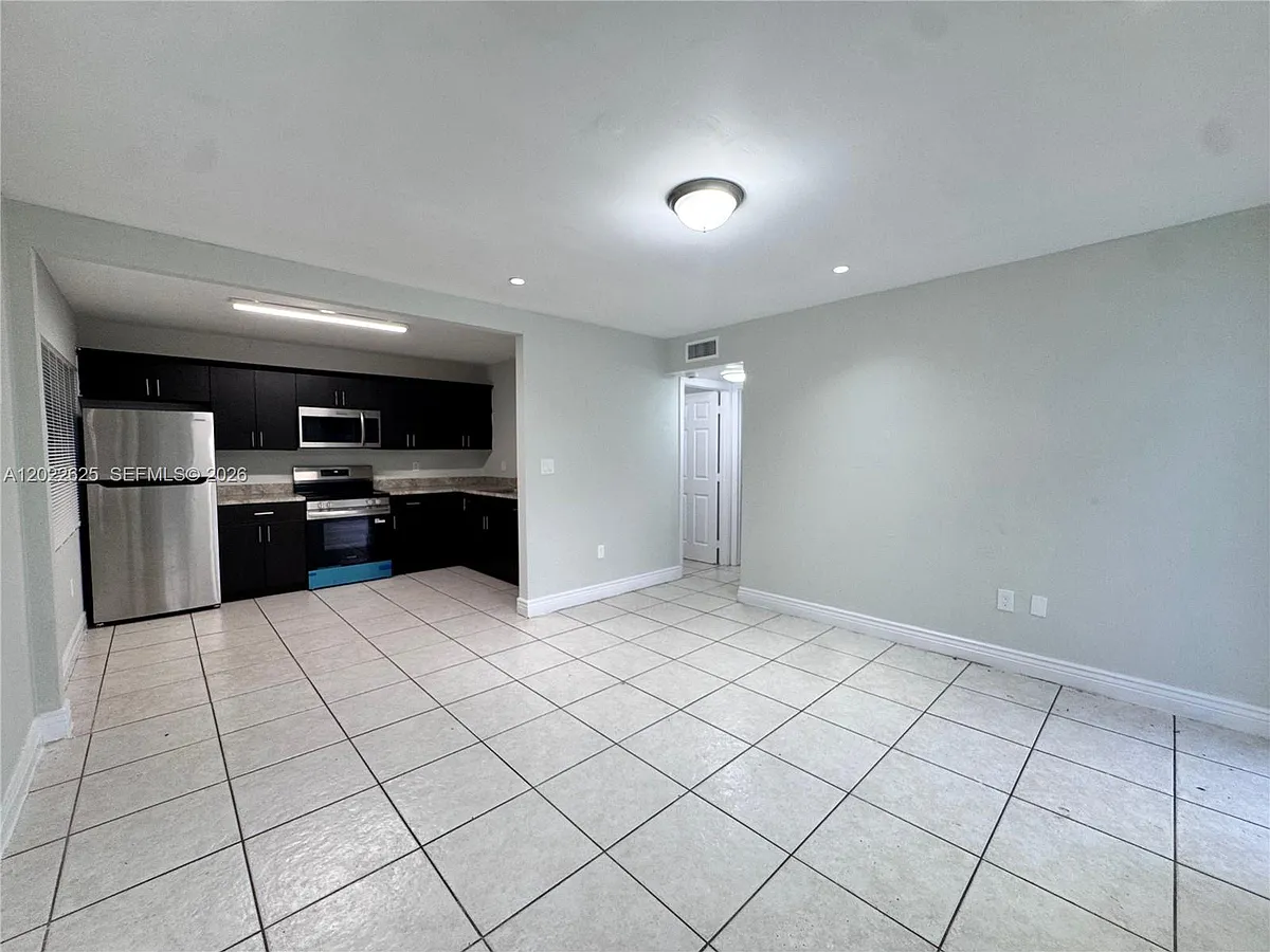 Building Photo - 5931 Wiley St #5931