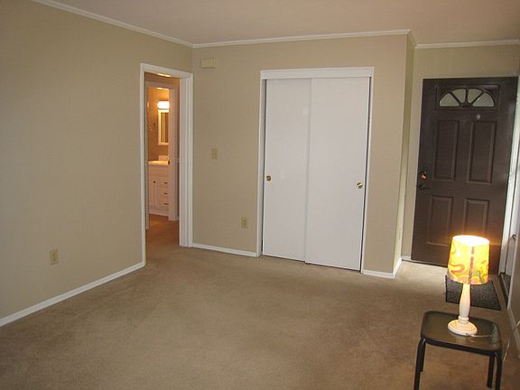 5th image of 1750 Pioneer Dr
