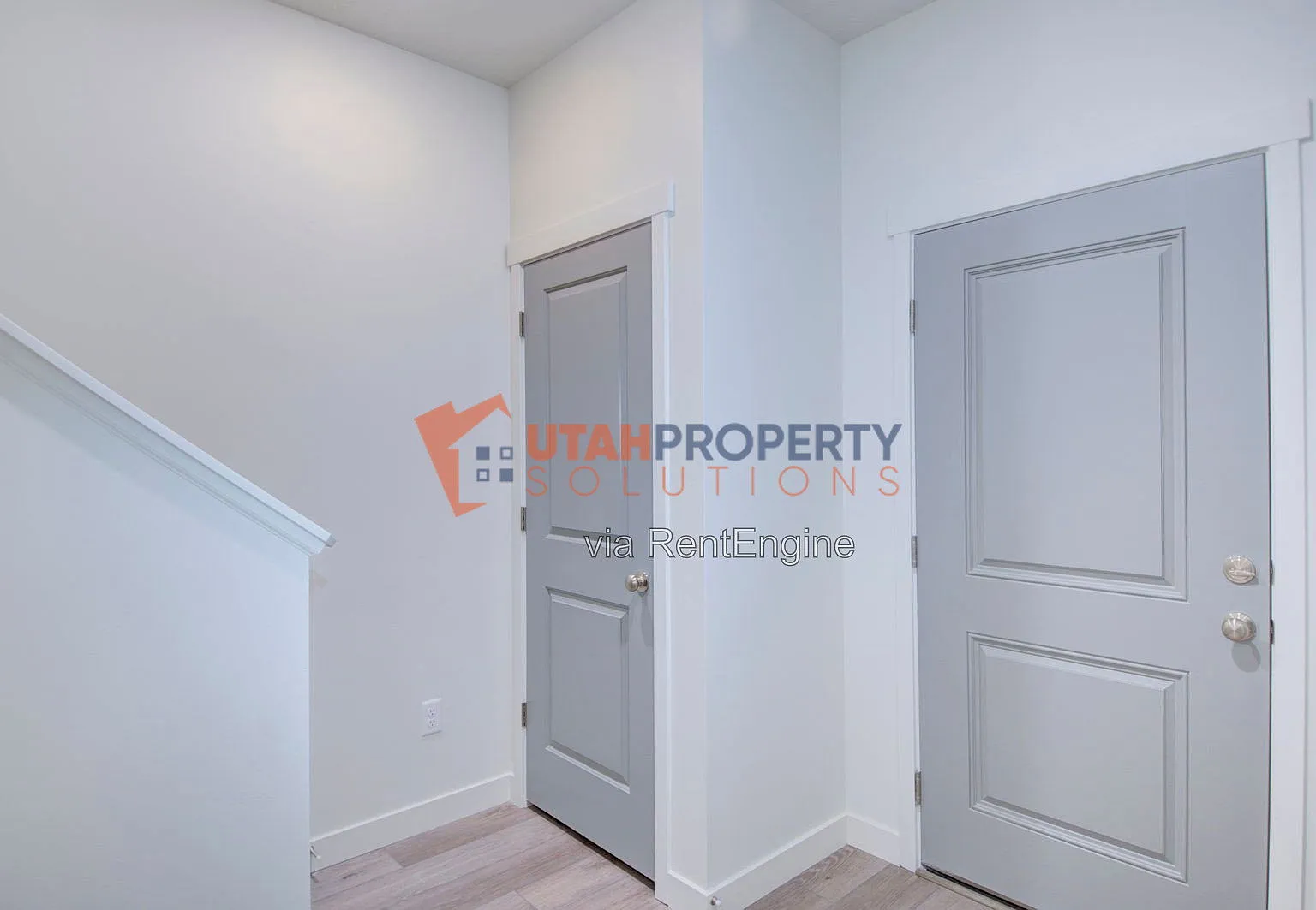 4 bed, 3.5 bath, 2024 sqft, $1,995 — Photo 4