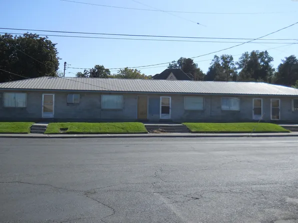 301 E Edison Ave, Sunnyside, WA 98944
