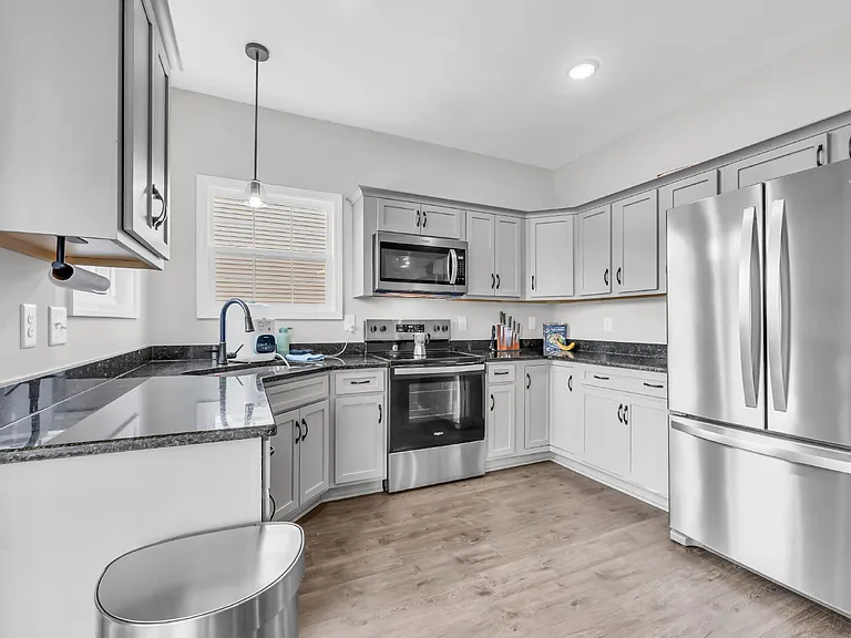 1436 Isaiah Dr — Photo 23