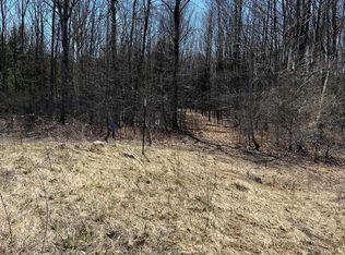 5664 N Omena Rise, Northport, MI 49670