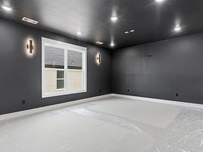 421 Hedge Dr — Photo 21