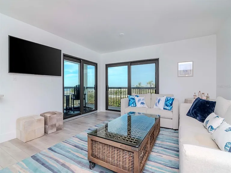 3200 Gulf Blvd #103 — Photo 12