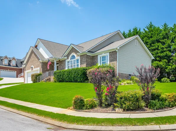 9699 Salisbury Ln, Ooltewah, TN 37363