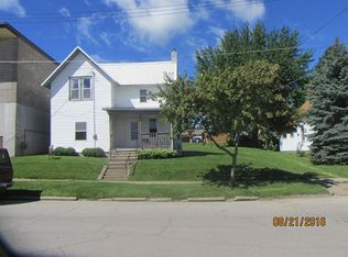 310 N Center Ave, Viroqua, WI 54665