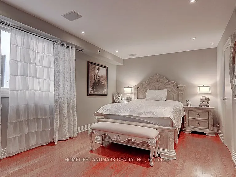 35 Gardiner Rd E — Photo 26