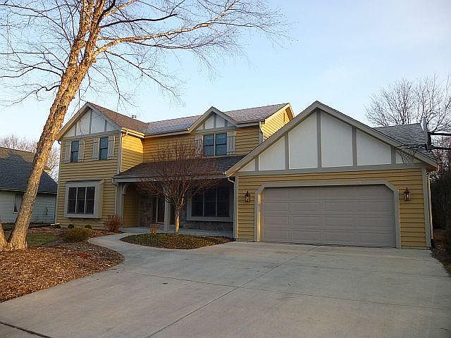 1st image of 7336 W Woodbury Dr