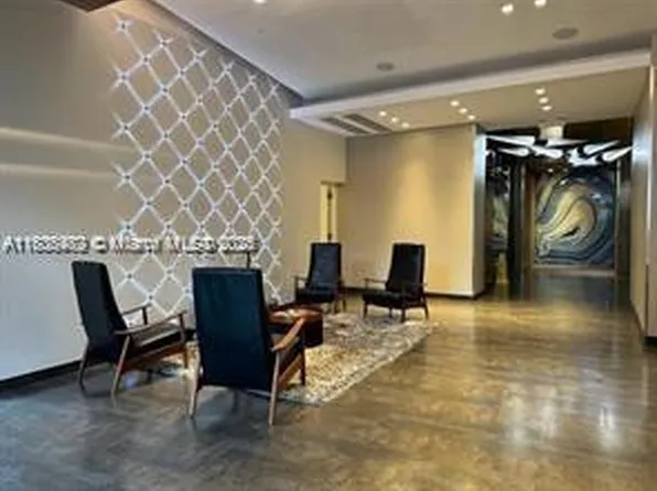 3250 NE 1st Ave APT 303, Miami, FL 33137