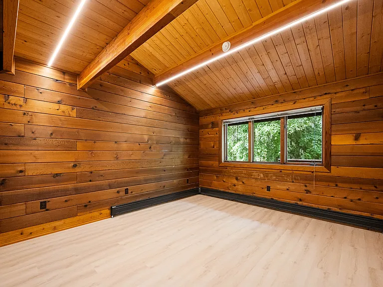 726 Goldfinch Rd — Photo 18
