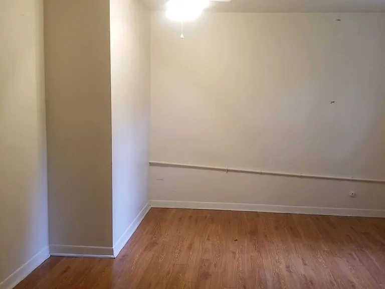 108 Stratford Ct — Photo 21