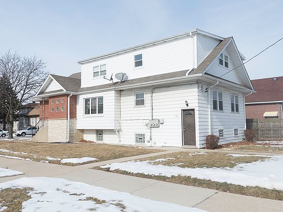 3rd image of 1103 N 15th Ave