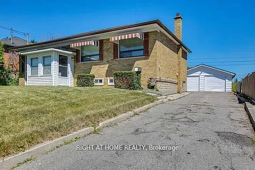 57 Wilstead Dr #MAIN FLOOR Photo 1