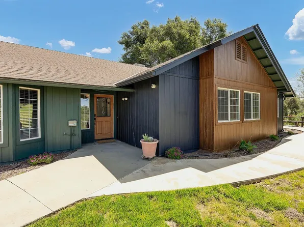 35825 Douglas Trl, Coarsegold, CA 93614