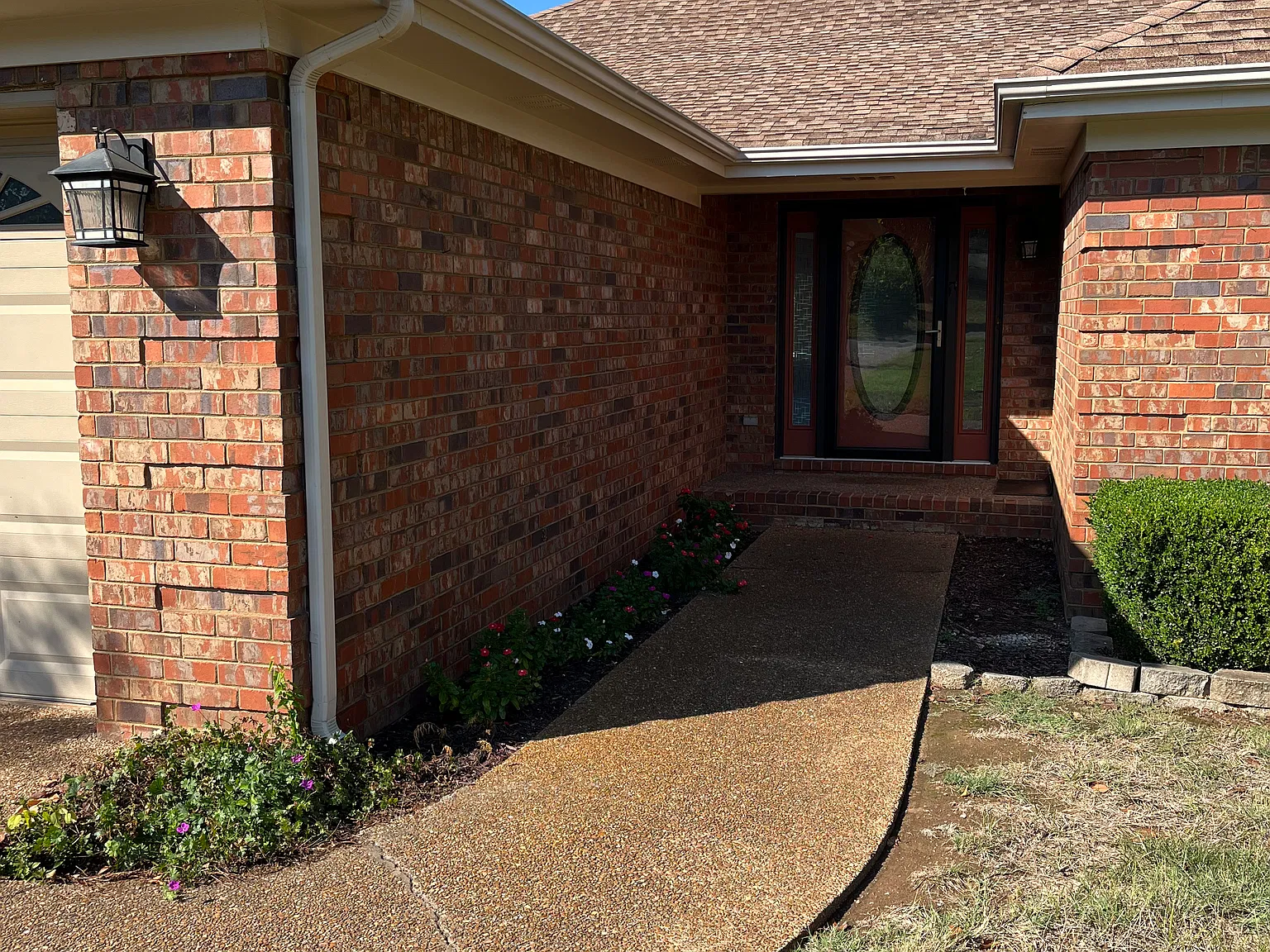 3 bed, 1623 sqft, $2,900 — Photo 1