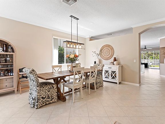 4th image of 3744 Pebblebrook Manor