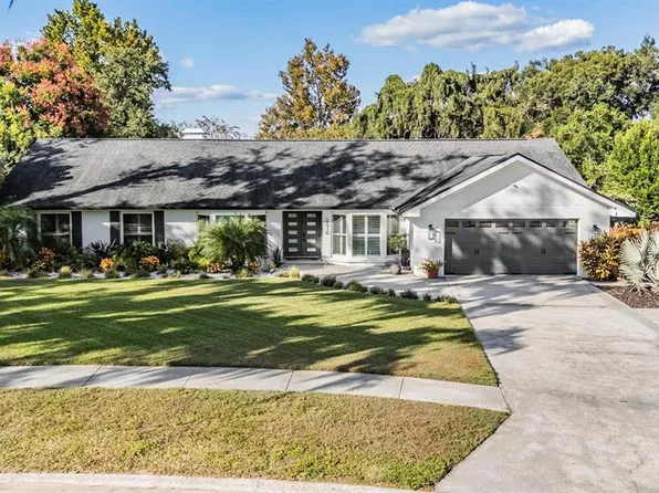 2516 Laurelwood Ln, Valrico, FL 33596