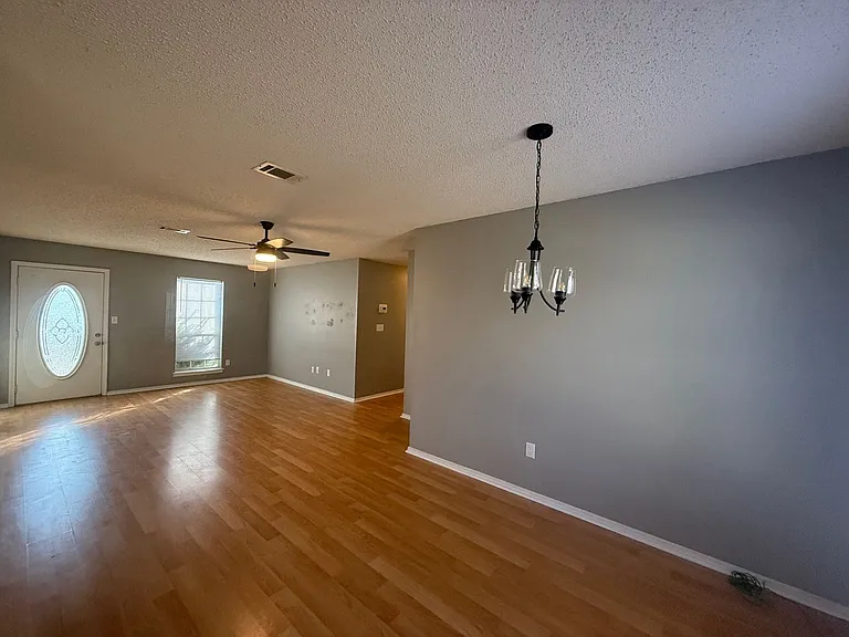 14108 Cherry Hill Dr — Photo 2