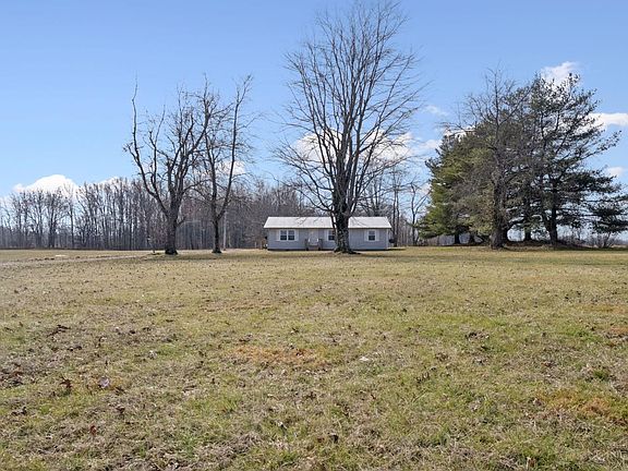 3rd image of 3486 Barnes Rd