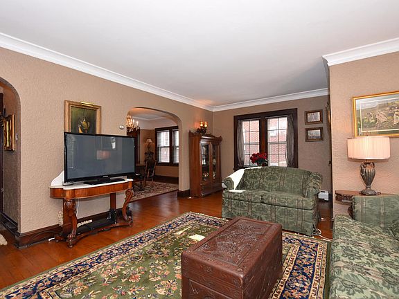 2nd image of 4406 N Murray Ave