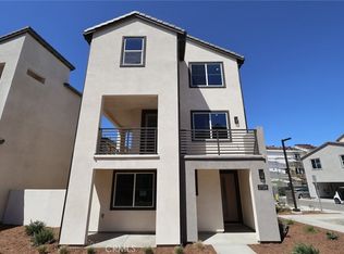 27328 Bear Paw Ln, Valencia, CA 91381