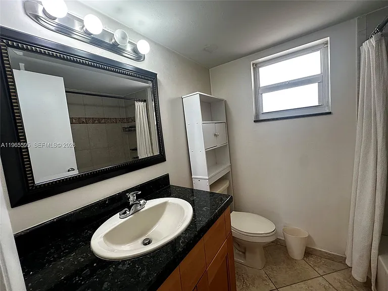 410 SE 2nd St #308 — Photo 21