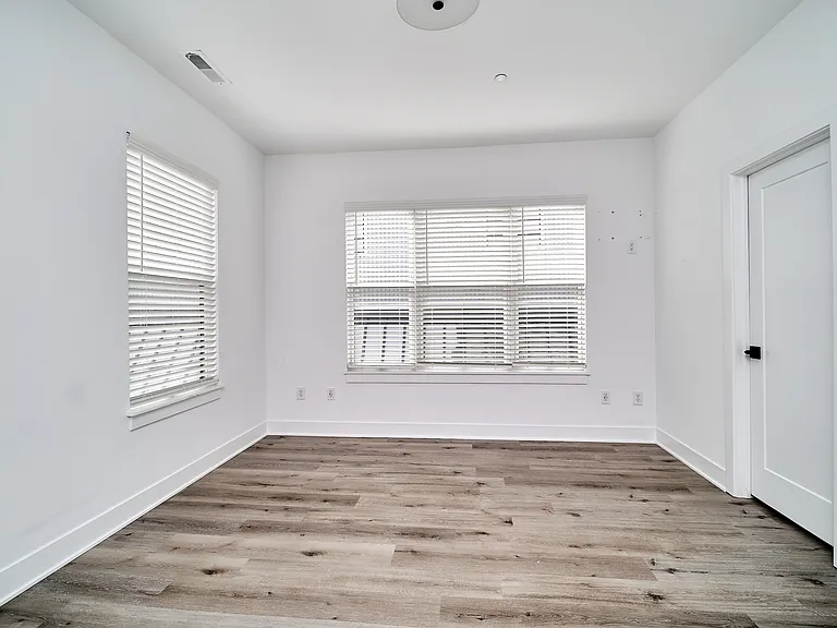 519 Fulton St — Photo 30