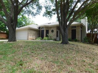 6 Saint Charles Pl, Midlothian, TX 76065