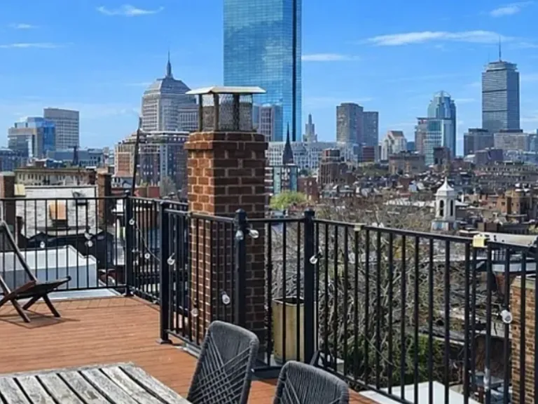70 Revere St #3 — Photo 2