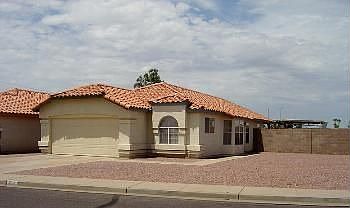 1st image of 4014 E Alder Ave