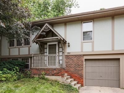 311 Robinhood Ct, Bolingbrook, IL, 60440