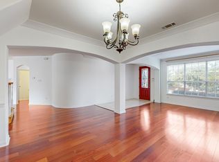 8609 Rugby Dr, Irving, TX 75063