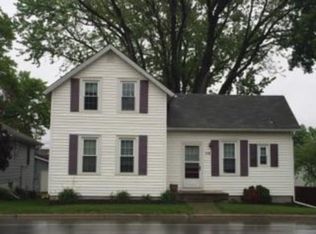 112 Bluejay Ave, Mayer, MN 55360