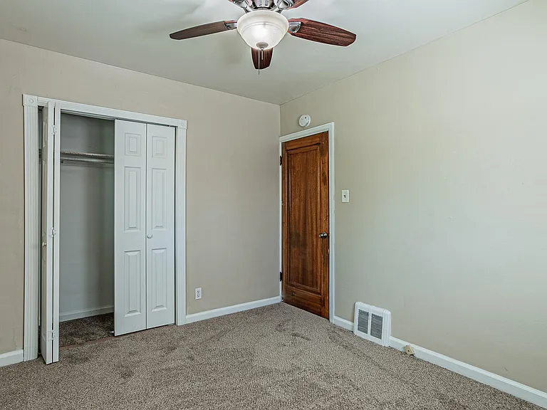3715 Ames St — Photo 11