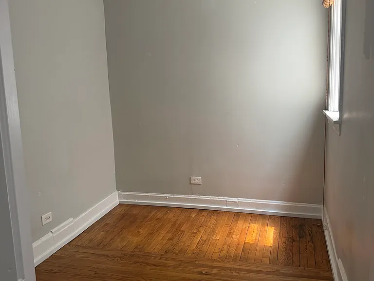 843 N Francisco Ave #1F — Photo 11