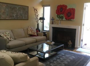 6445 Caminito Listo, San Diego, CA 92111