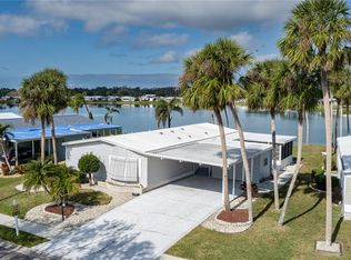 8449 Imperial Cir, Palmetto, FL 34221