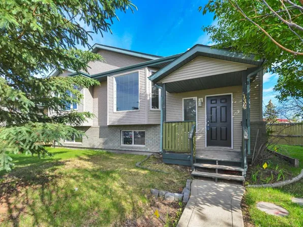 132 N Kirkland Close, Red Deer, AB T4P 4A4