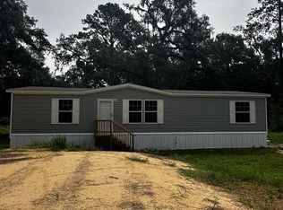 15092 Edgewater Ave, Nobleton, FL 34661