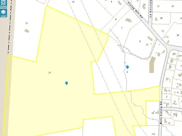 221 Mort Vining Rd, Southwick, MA 01077