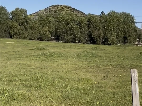 24835 Orange St, Menifee, CA 92584