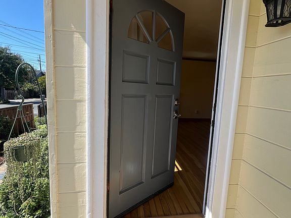 2nd image of 1520 Cornell Ave