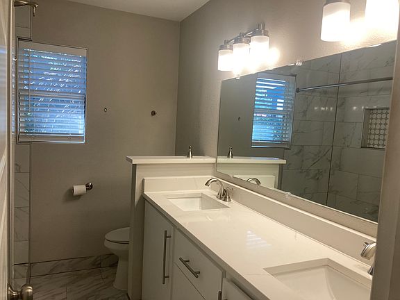 4th image of 518 Burnwood Dr