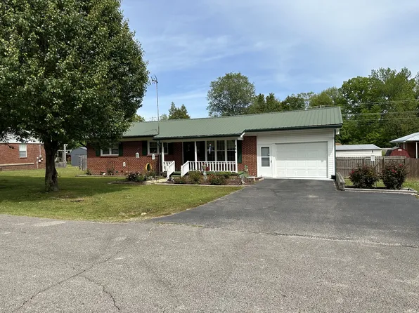 454 Ezra St N, Parsons, TN 38363