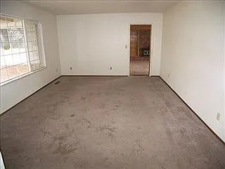 7548 Crawford Rd photo 1