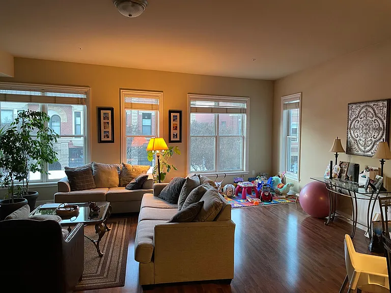 34 E Main St #B — Photo 6